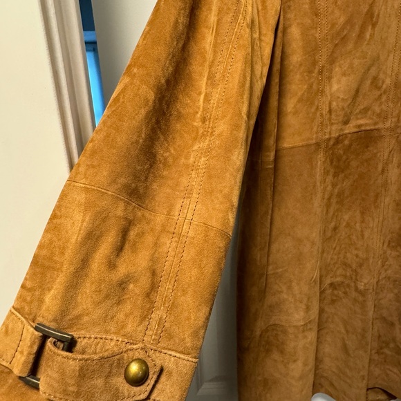 OVERLAND | Mia Suede Trench 100% leather - Picture 6 of 11